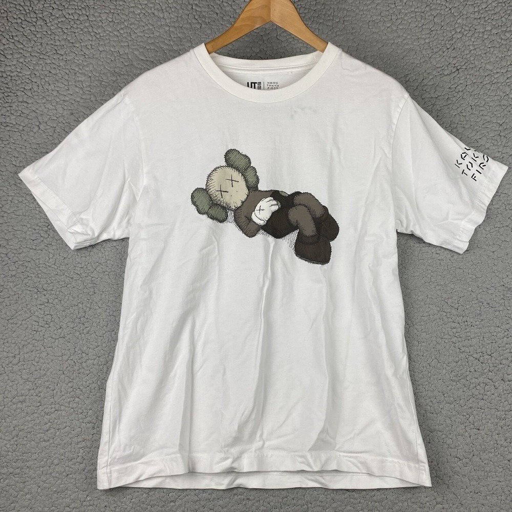 Kaws‎ x Uniqlo T-Shirt Tokyo First Limited Edition L  Shirt White Cotton  *